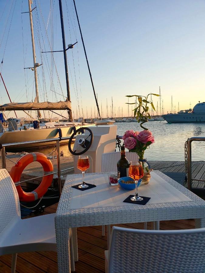 Houseboat Seabreeze Otel Alghero Dış mekan fotoğraf